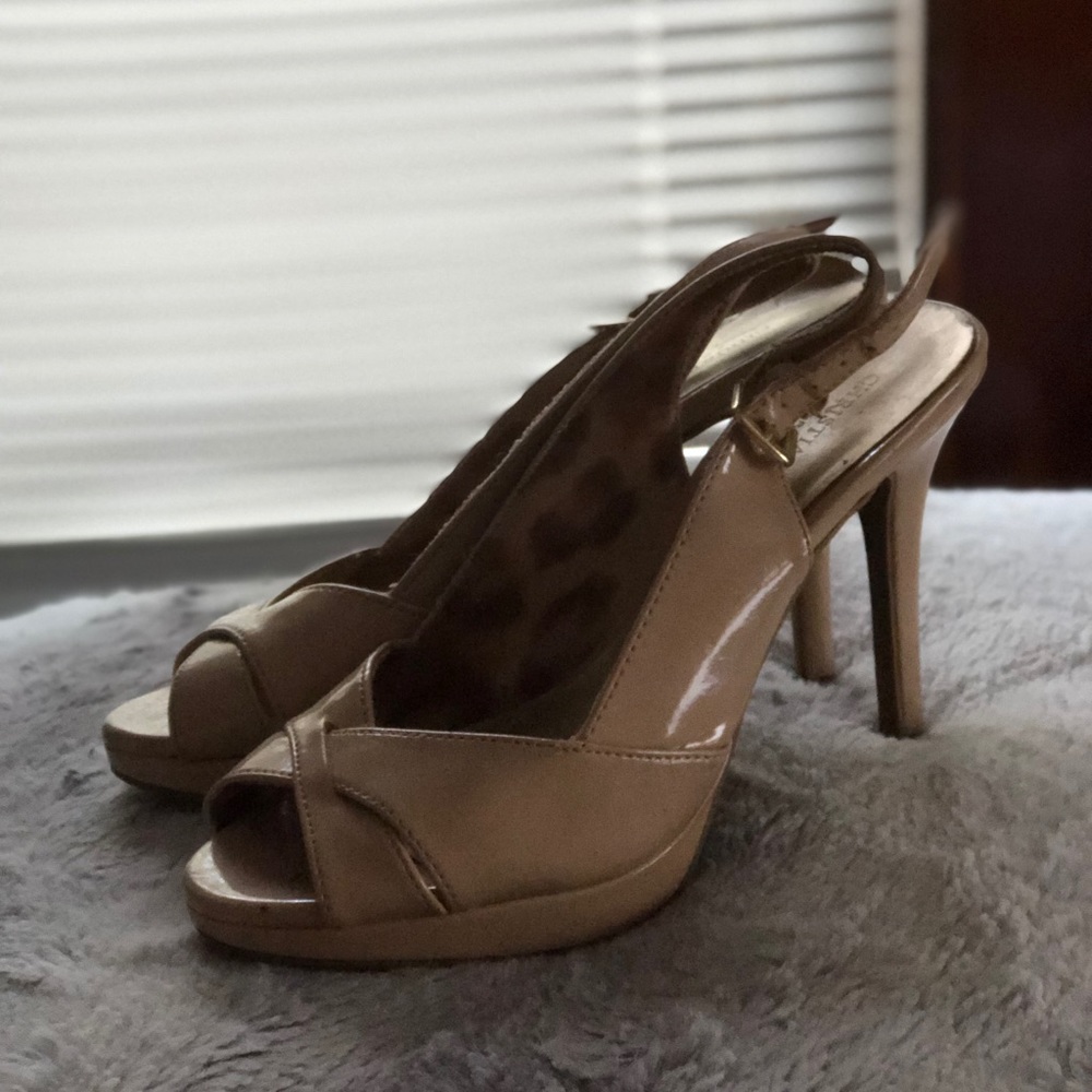 Christian Siriano nude heels open toe | Size 7
